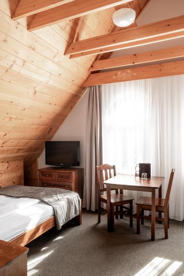 Rezydencja Sienkiewiczowka Zakopane Exteriör bild